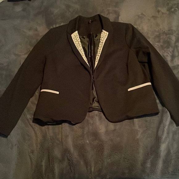 Blazer with studded collar - Picture 1 of 4